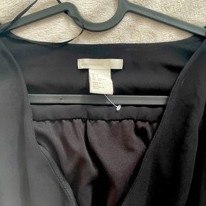 Small maternity dress from H&M. Brand new. No tags. Never used. Just try on.